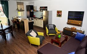 Mirvana Apartments Metheor Executive Suite